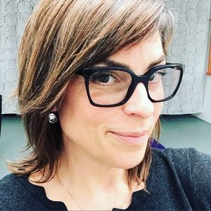 Meet your Posher, Jenni jo